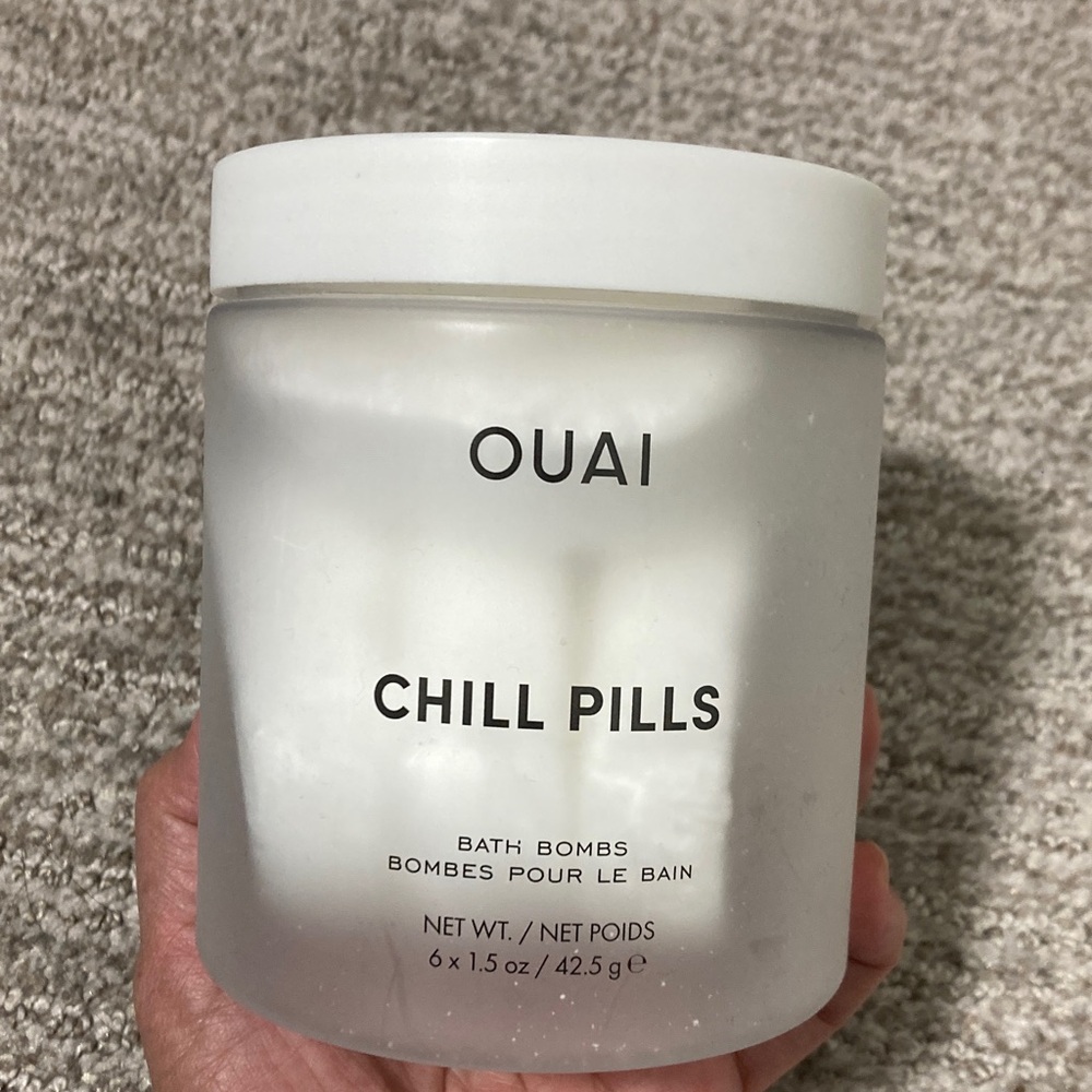 OUAI Chill Pills Bath Bombs NEW